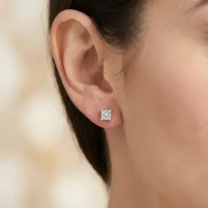 עגילי יהלומים היילו