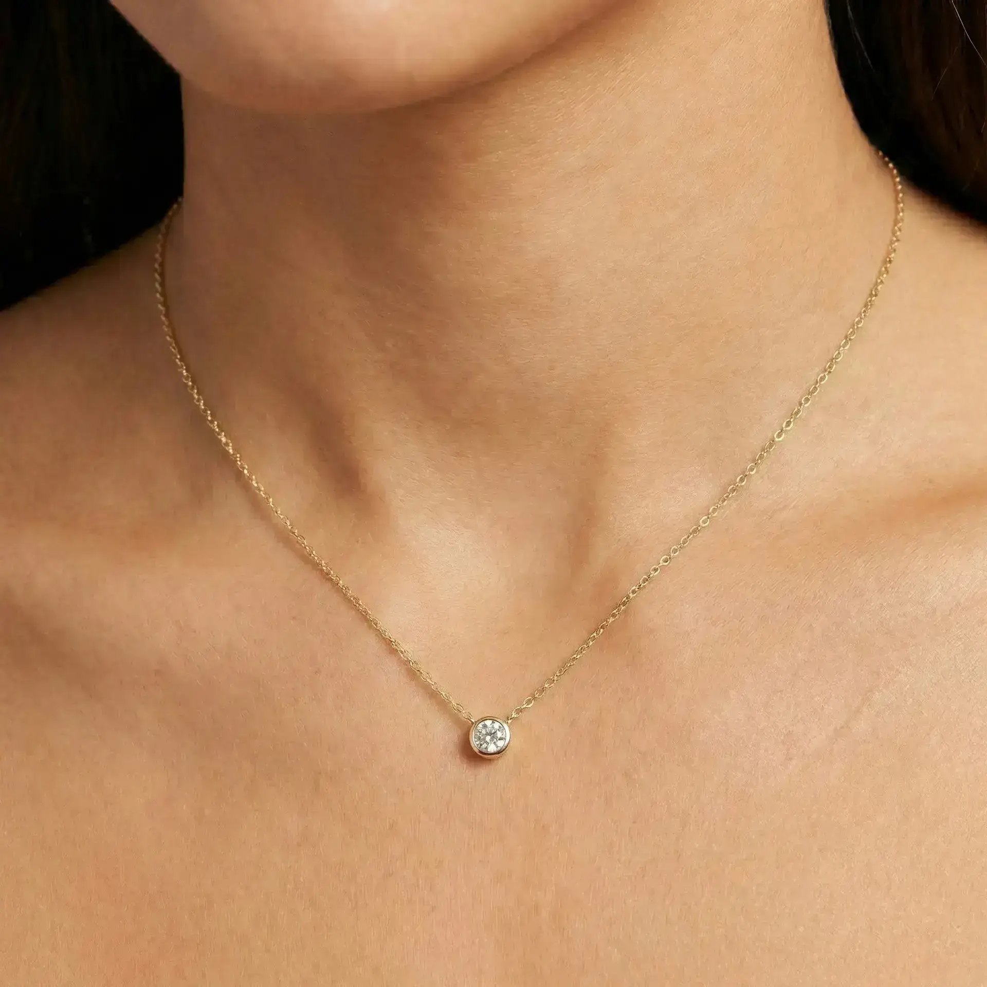 שרשרת יהלום סוליטר שיבוץ כוס זהב